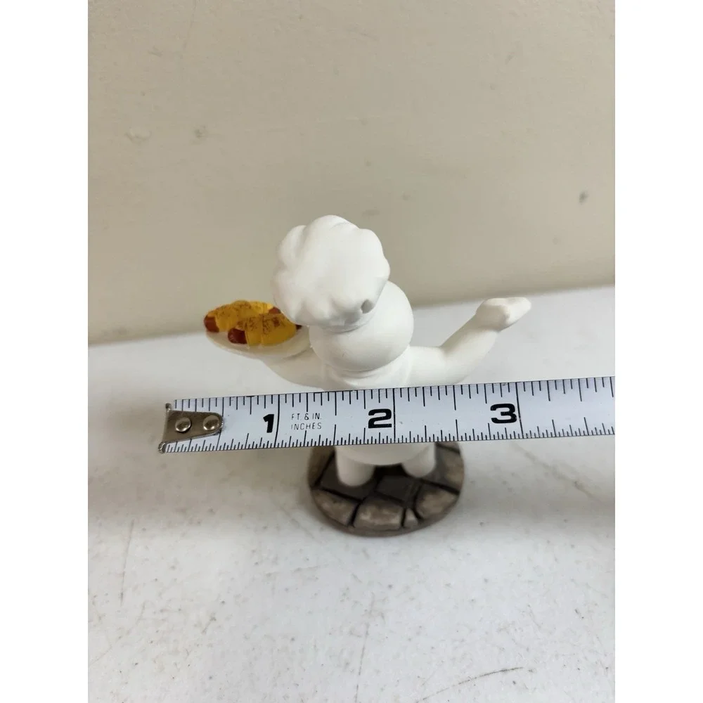 Danbury Mint - 1997 Pillsbury Doughboy -June Monthly Calendar Figurine